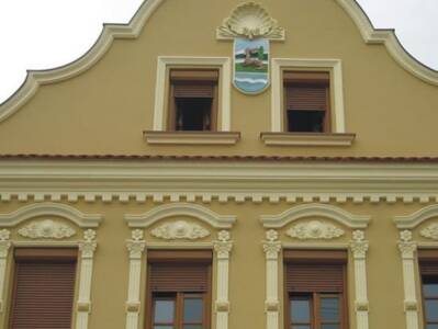 Windows & Balcony Doors